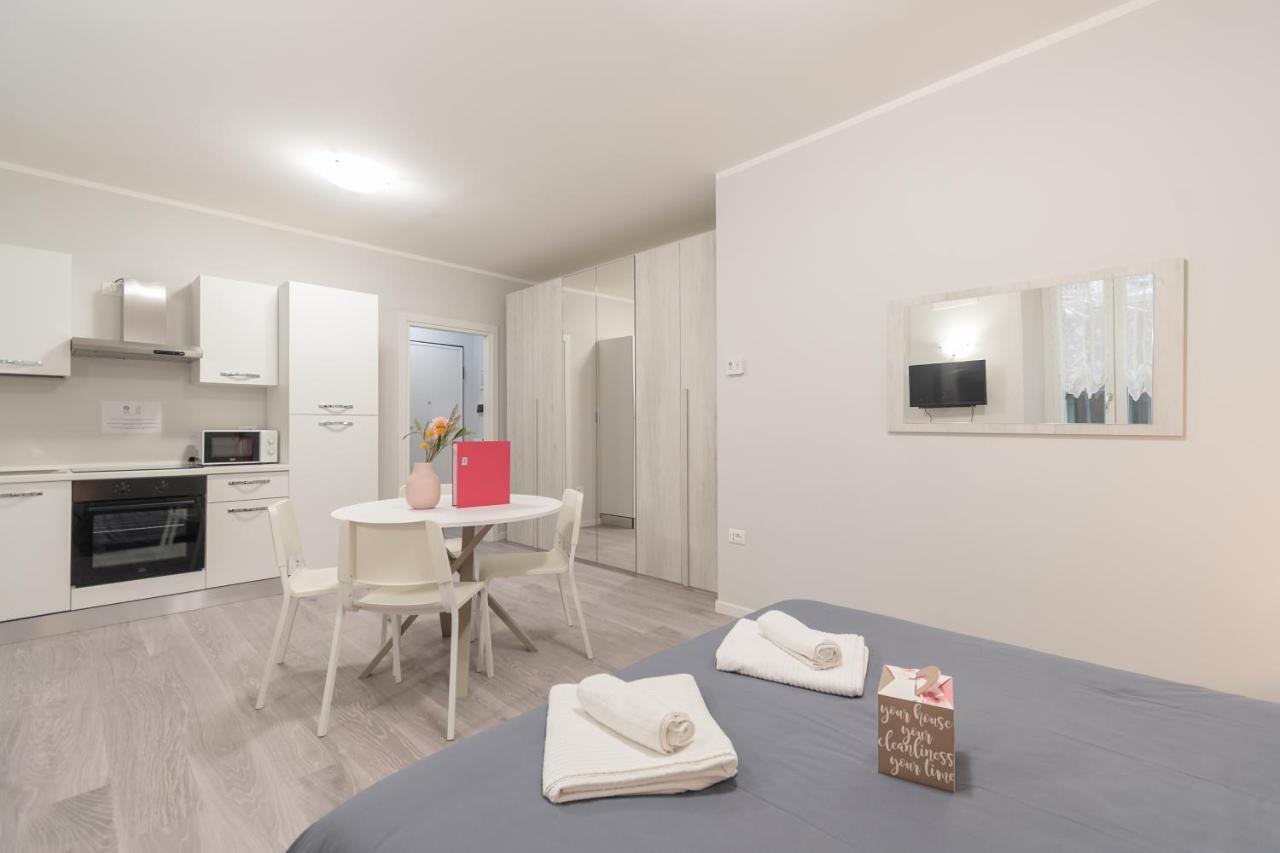 Palazzetto Vittoria - F&L Apartment เบรเชีย ภายนอก รูปภาพ