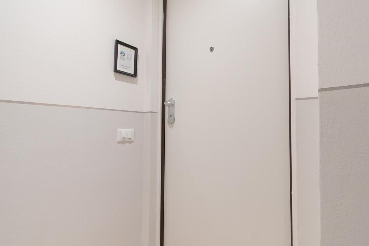 Palazzetto Vittoria - F&L Apartment เบรเชีย ภายนอก รูปภาพ